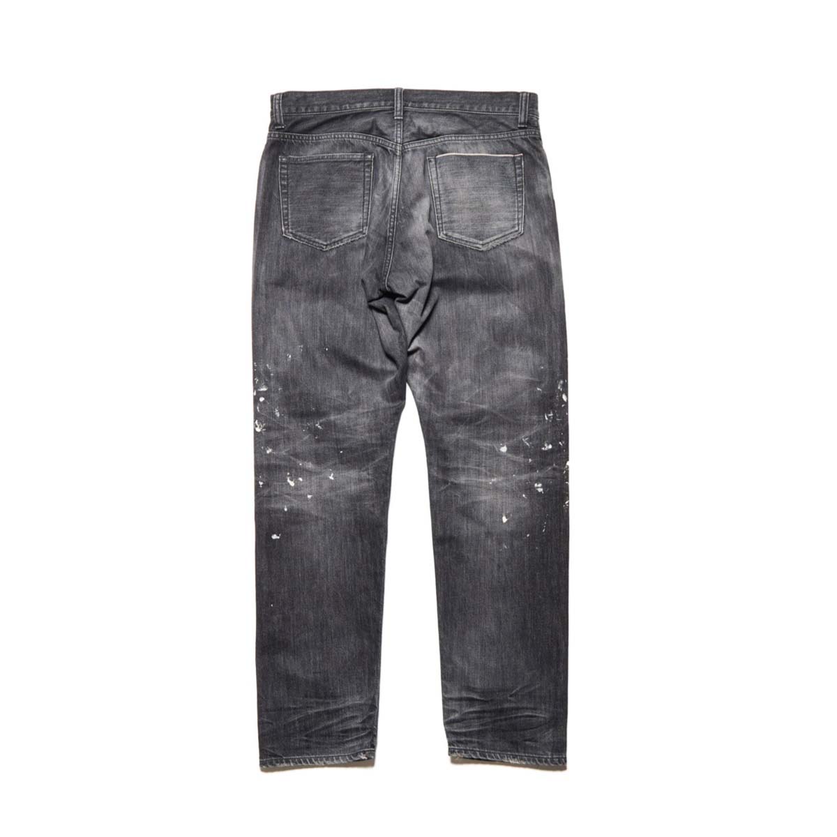 uniform experiment / DAMAGED TAPERED-FIT JEANS (Black)